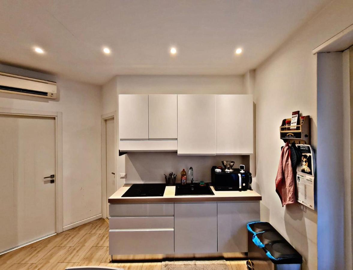 Modern Apartment Cozy Style Roma Ngoại thất bức ảnh